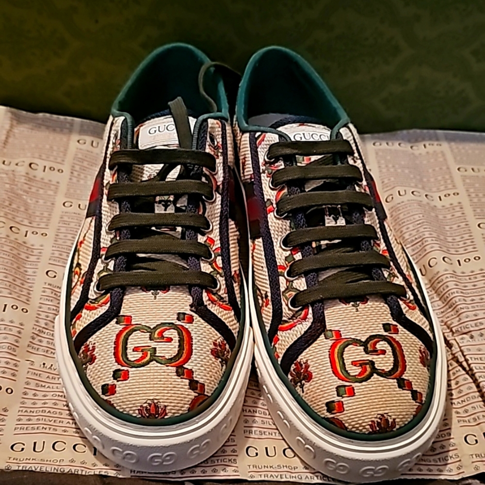 GUCCI Sneakers